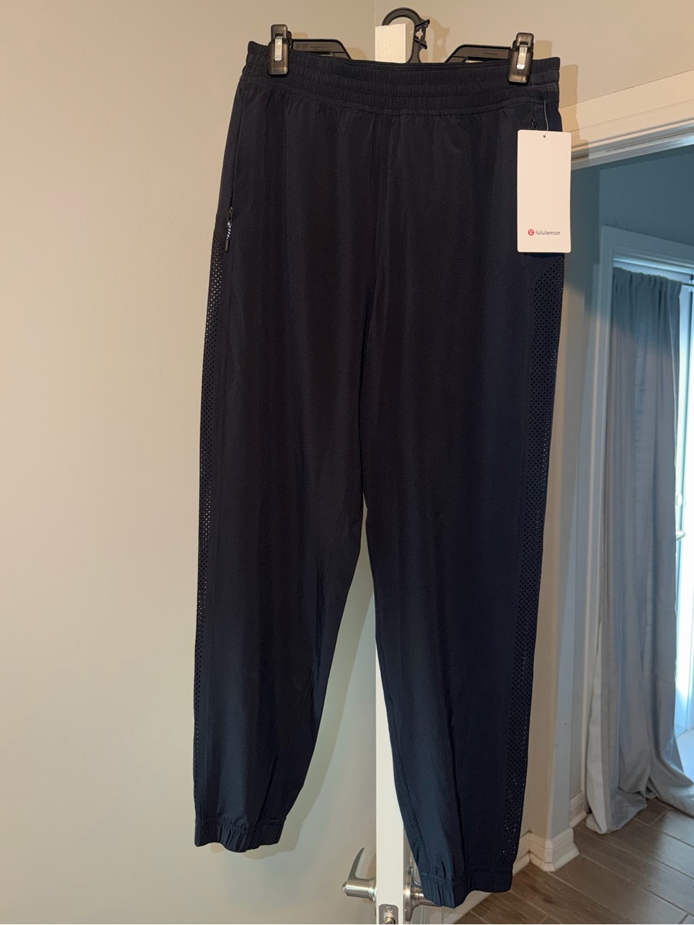 NWT Lululemon adapted state MR jogger with perf stripe